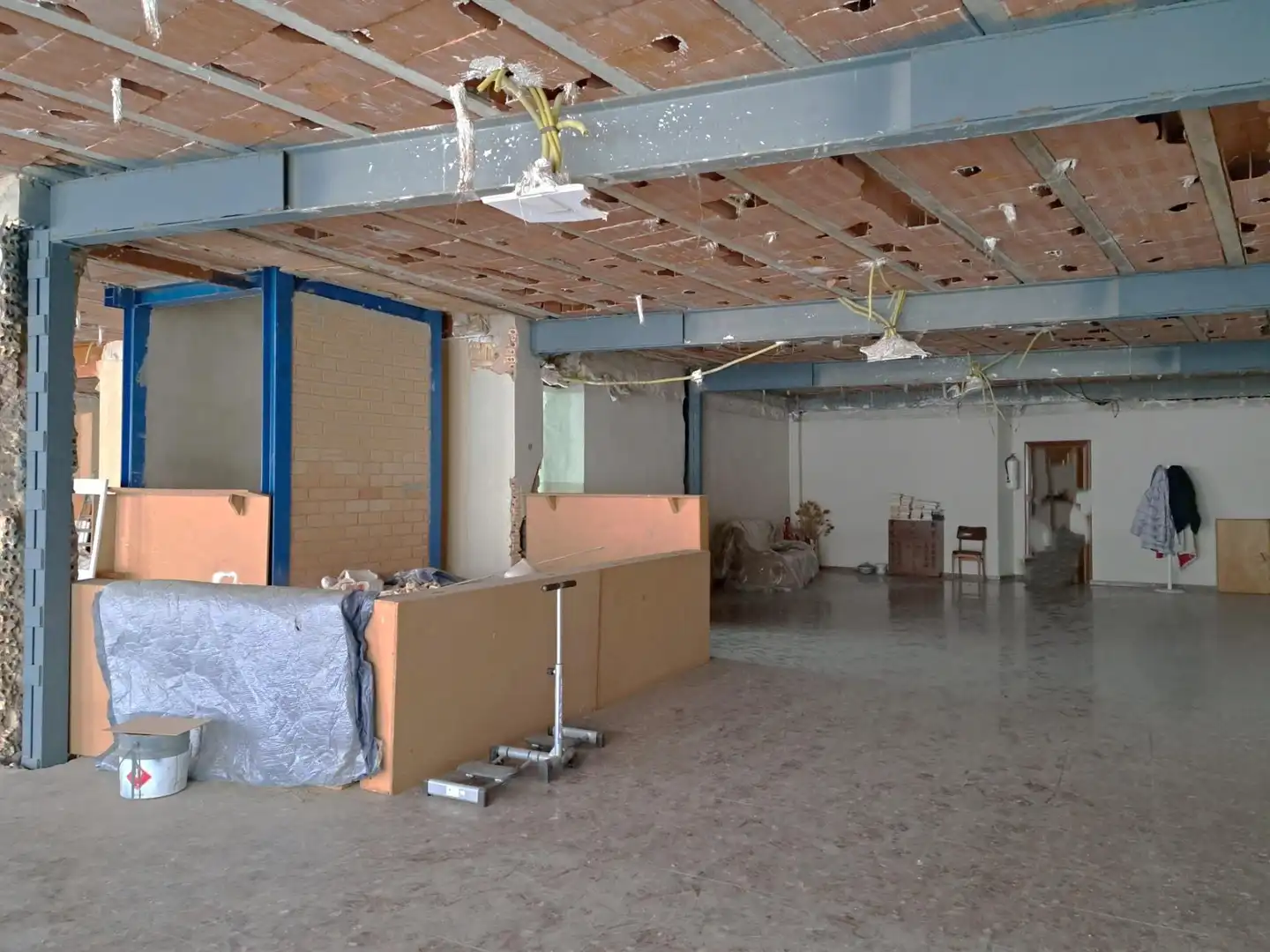 Buildings for sale in Calle Real , 38, Utiel