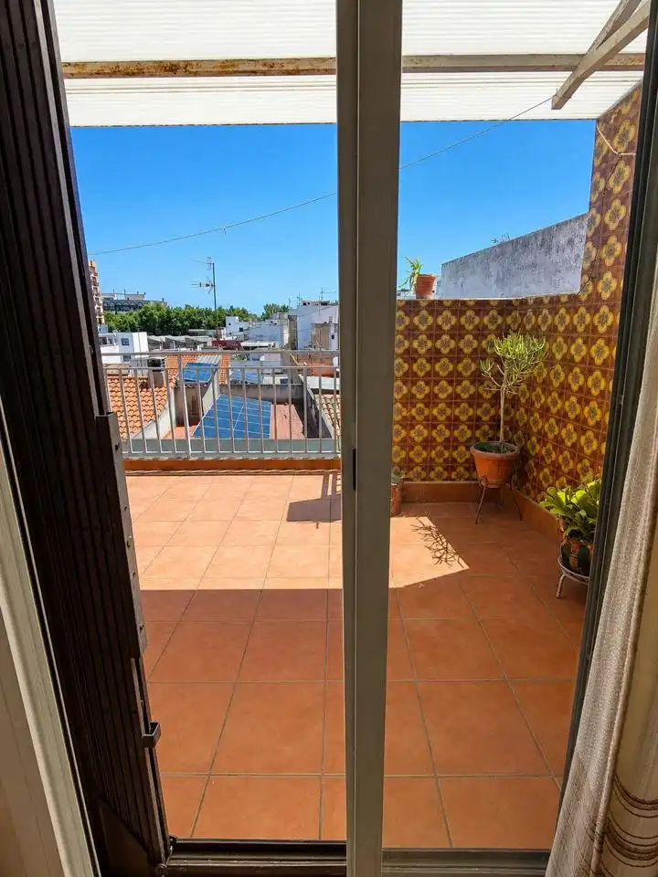 Terrasse von Dachboden zum Verkauf in Oliva mit Terrasse und Abstellraum