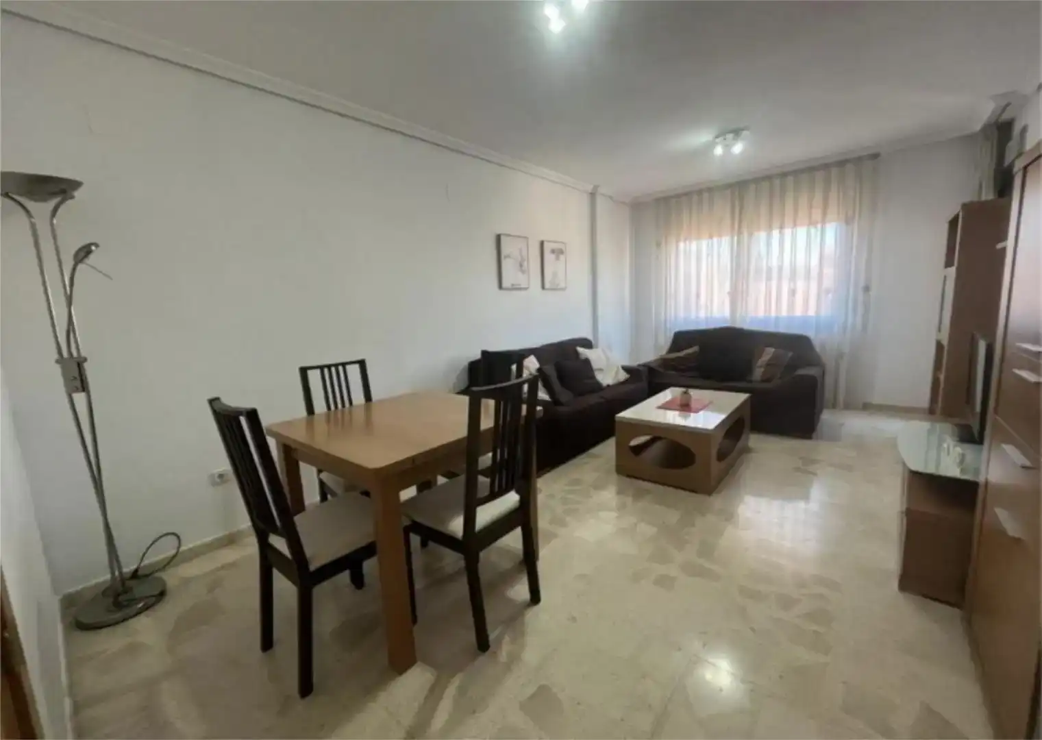 Fotografía del inmueble reportado: 1.100 €/mes — Albacete, Albacete