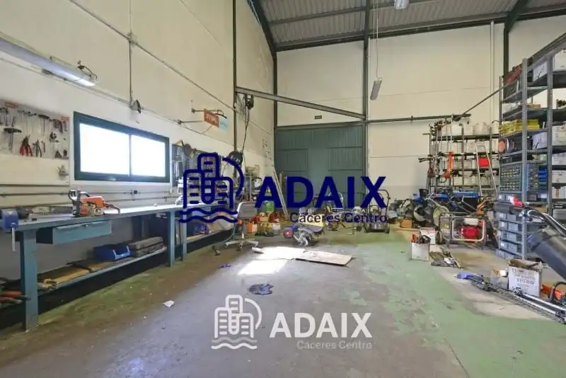 Nau industrial en venda a Malpartida de Cáceres, imagen 5