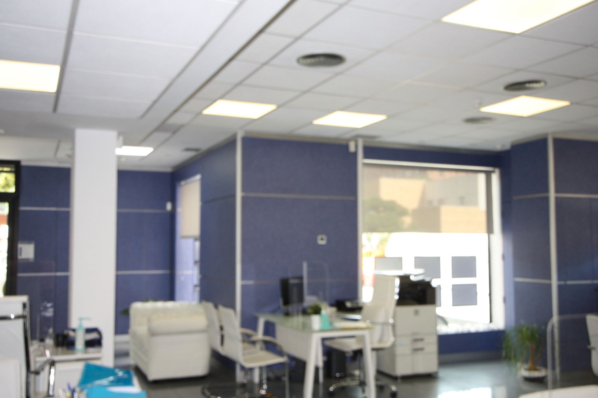 Office to rent in Badalona  with Air Conditioner, Heating and Storage room