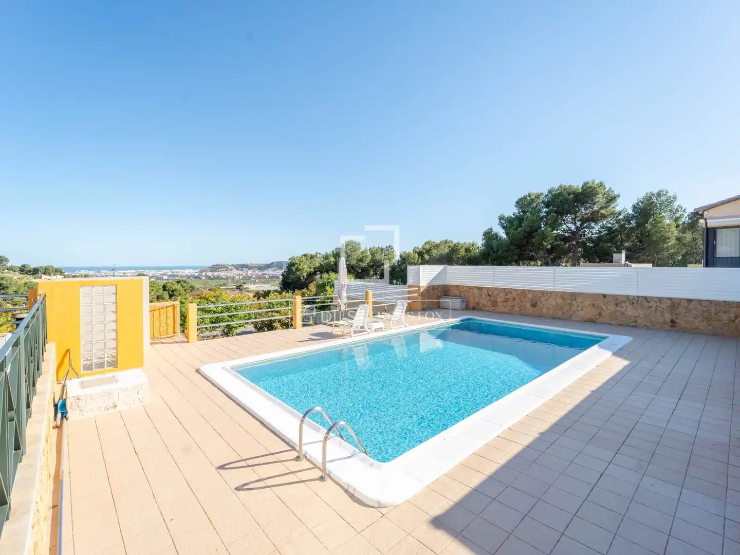 Swimming pool of Houses for sale in Sagunto / Sagunt  with Air Conditioner, Heating and Private garden