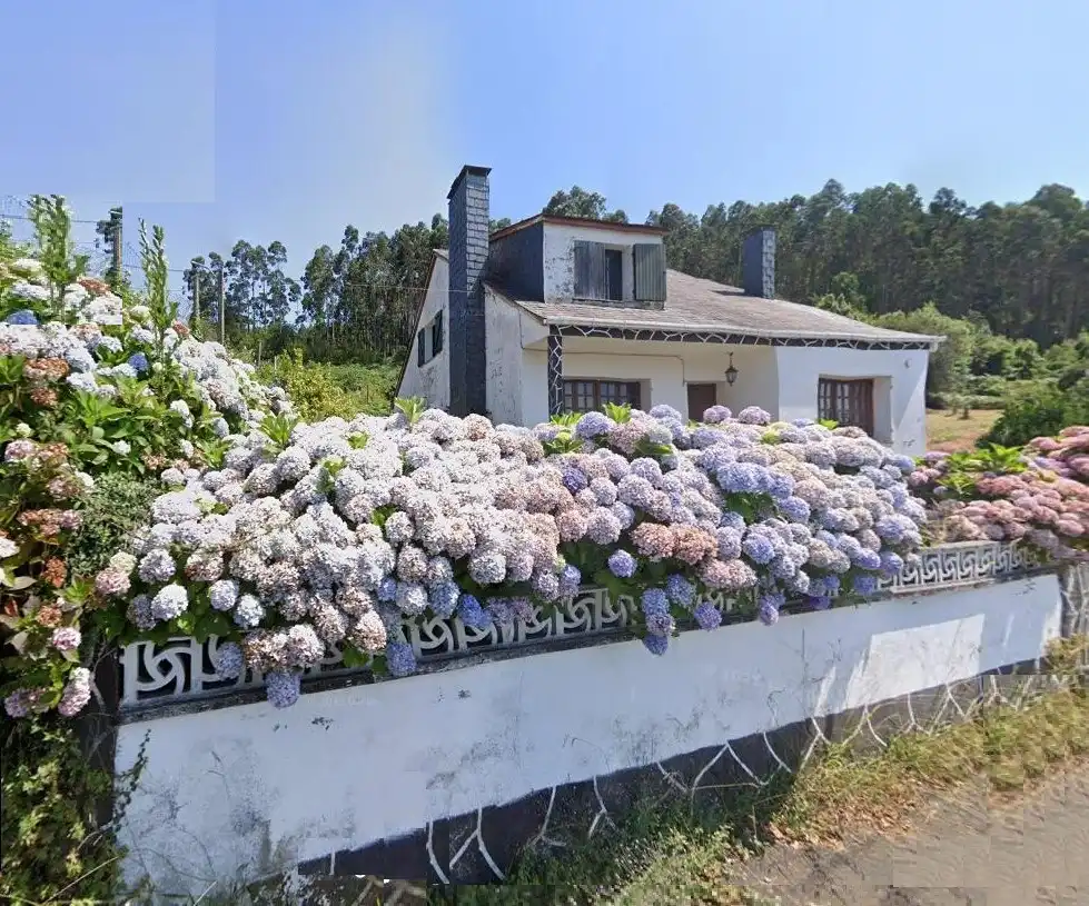 Detached house with garden for sale in Cariño, imagen 2