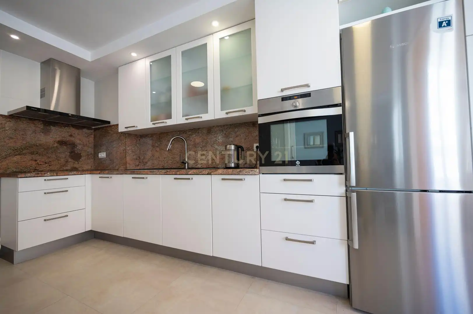 Apartamento en venta en Avinguda Pere Matutes Noguera, 16, Eivissa, Spain, 16, Ses Figueretes - Platja d'en Bossa - Cas Serres