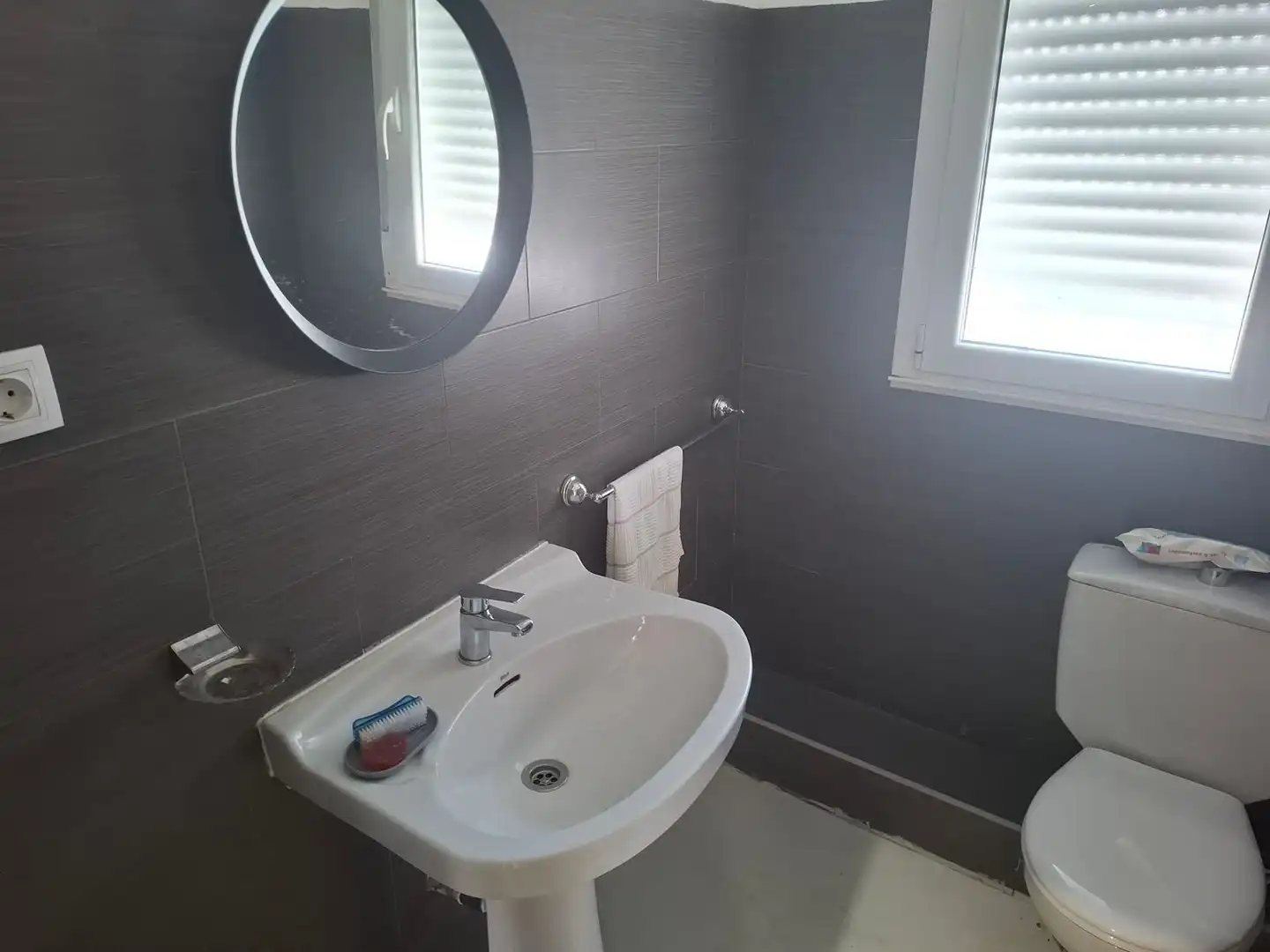 Baño de Edificio en venta en Maside, Ourense