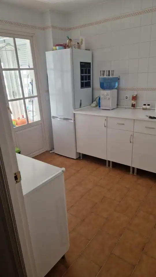 Kitchen of Flat for sale in Sanlúcar de Barrameda  with Terrace and Furnished