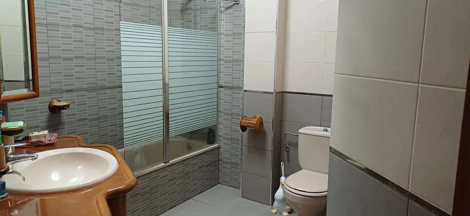 Bathroom of Flat for sale in Mieres (Asturias)  with Heating, Storage room and Swimming Pool