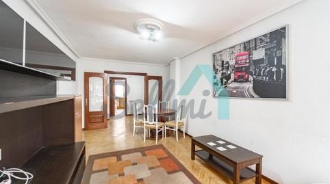 Foto 3 de Piso en venta en Doctor Bellmunt, Barrio del Centro, Gijón