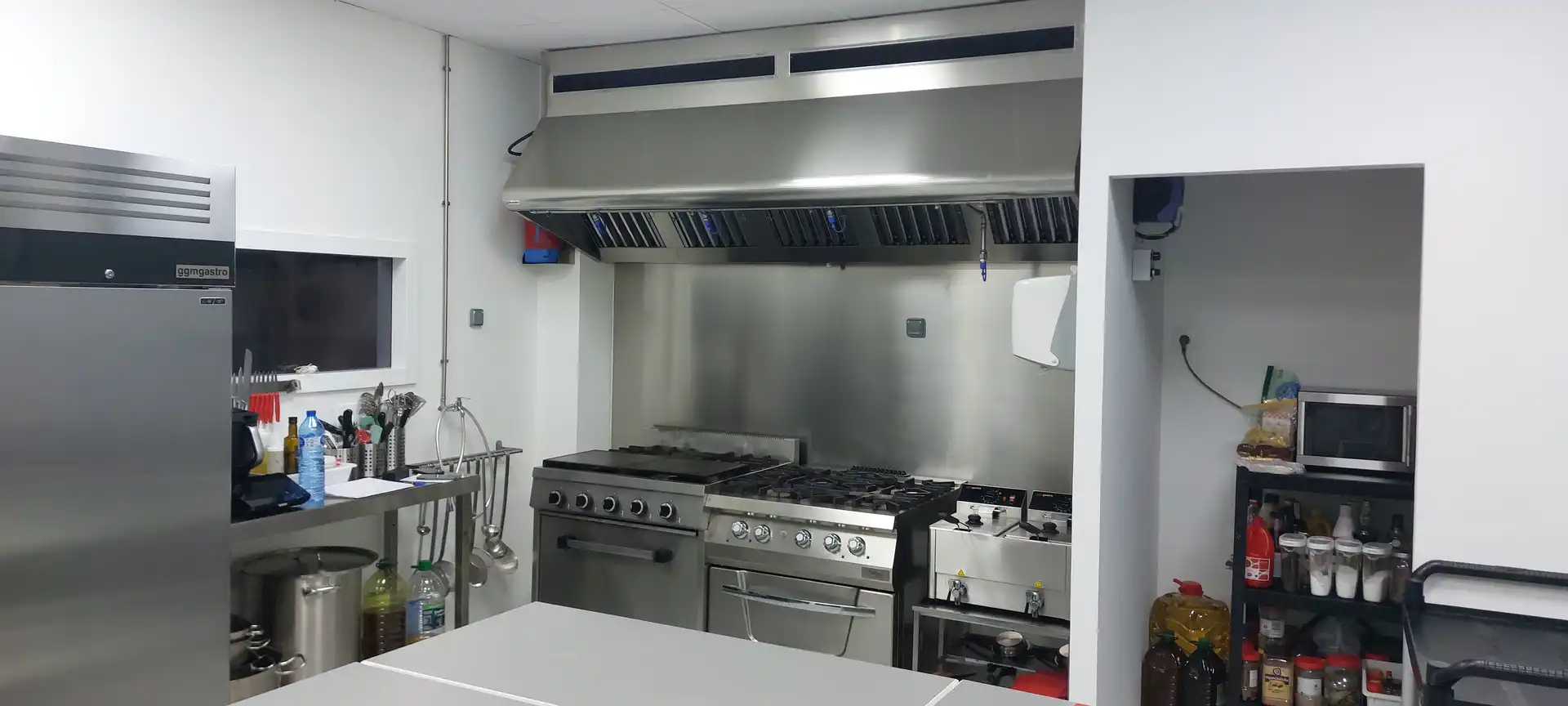 Locale commerciale in vendita a Eixample Sud – Migdia