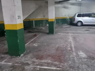 Moto in affitto a Carrer de Pablo Iglesias 13