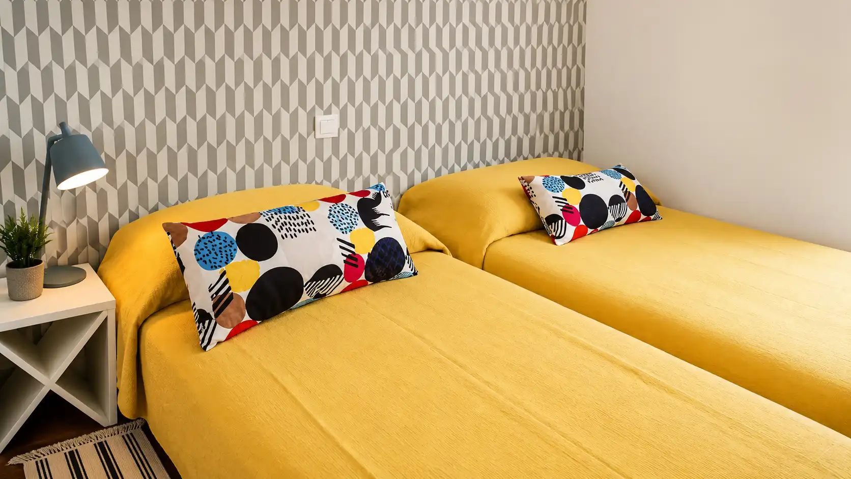 Bedroom of Flat for rent in Santander  with Heating, Furnished and Oven