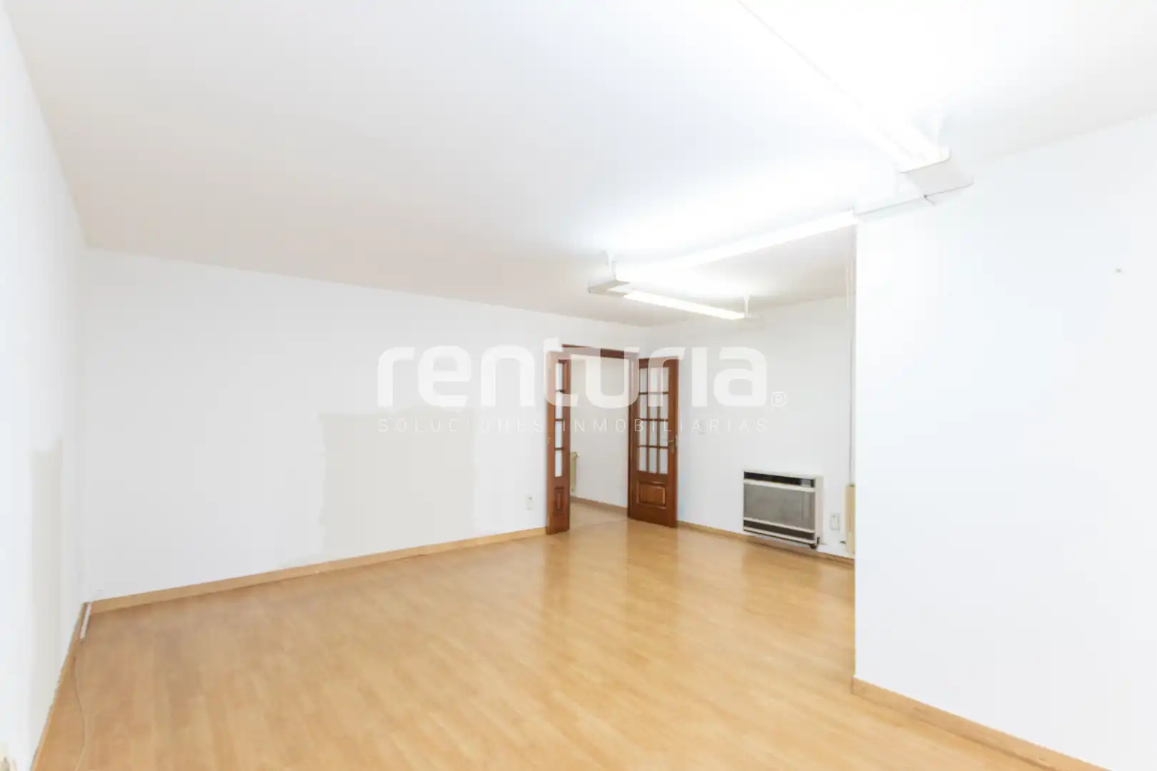 Piso en venta en Valencia con Aire acondicionado, Calefacción y Balcón