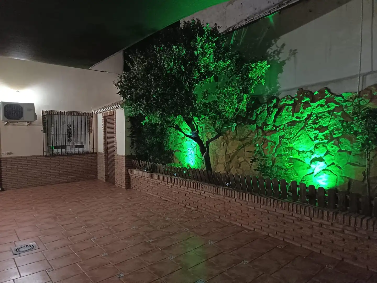 Adossat amb terrassa en venda a Huétor Vega, imagen 42