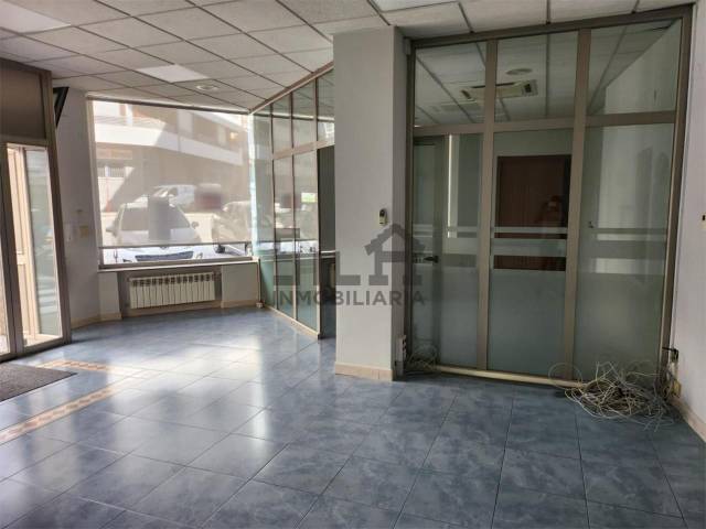 Local comercial en Alquiler en San Rosendo