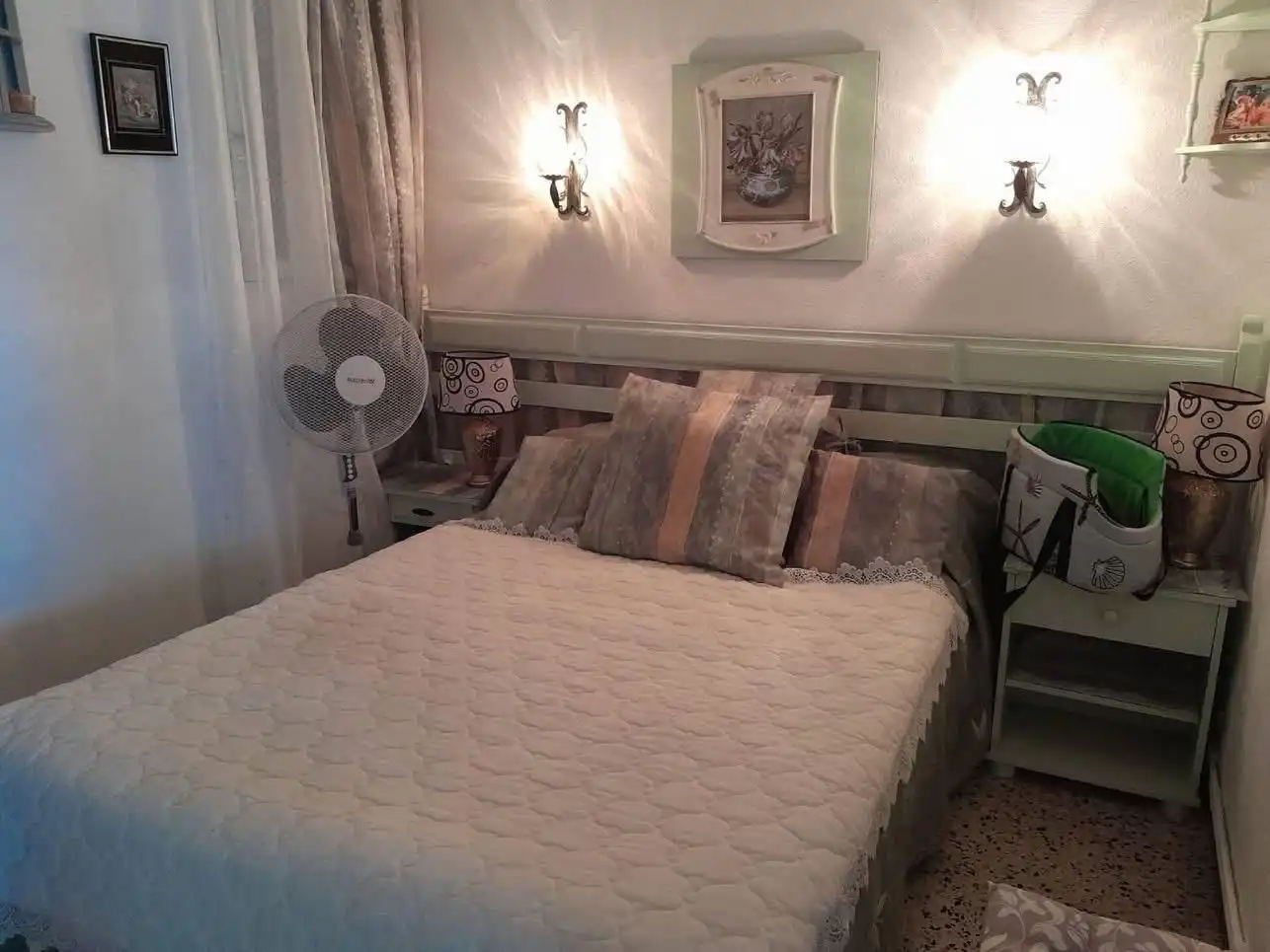 Habitación de Apartamento en venta en Empuriabrava con Amueblado