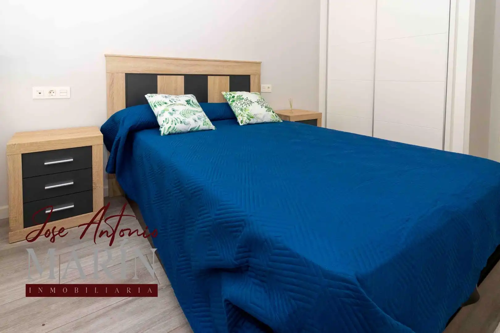 Dormitori de Apartament en venda en Badajoz amb Aire condicionat, Calefacció i Jardí privat
