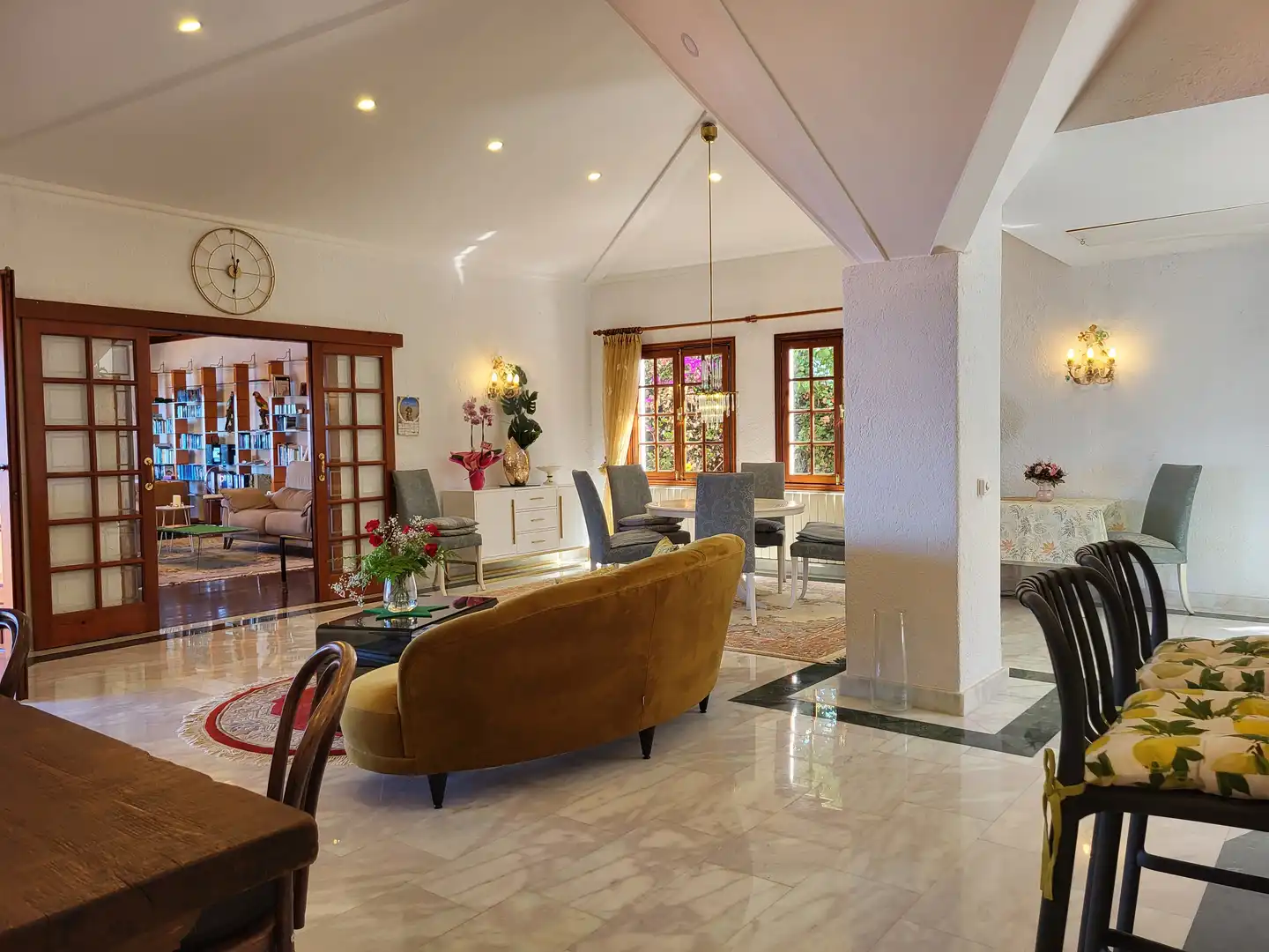 Living room of Country homes for sale in Tacoronte  with Air Conditioner, Heating and Parquet flooring