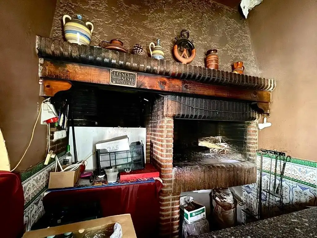 Local en venta en El Fresno con Calefacción y Terraza