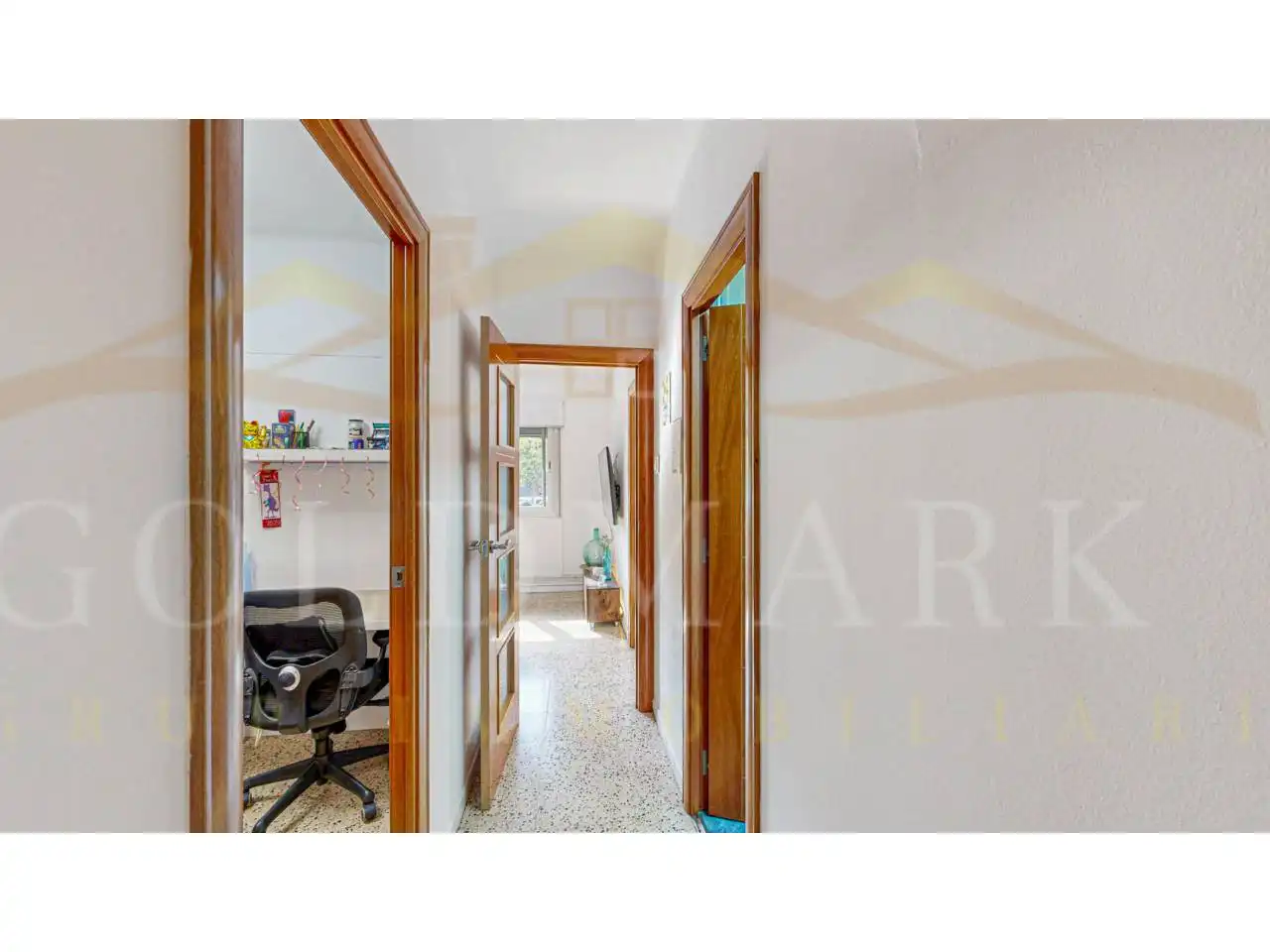 Flat for sale in Pallejà  with Air Conditioner and Heating
