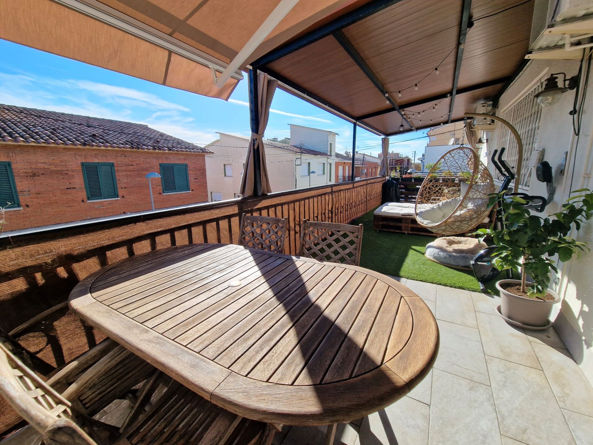 Flat for sale in Carrer Josep Maria de Sagarra