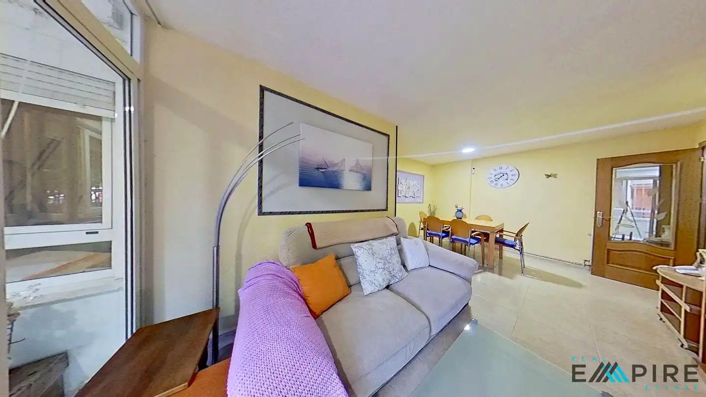 Sala de estar de Planta baja en venta en Fuenlabrada con Calefacción, Terraza y Trastero
