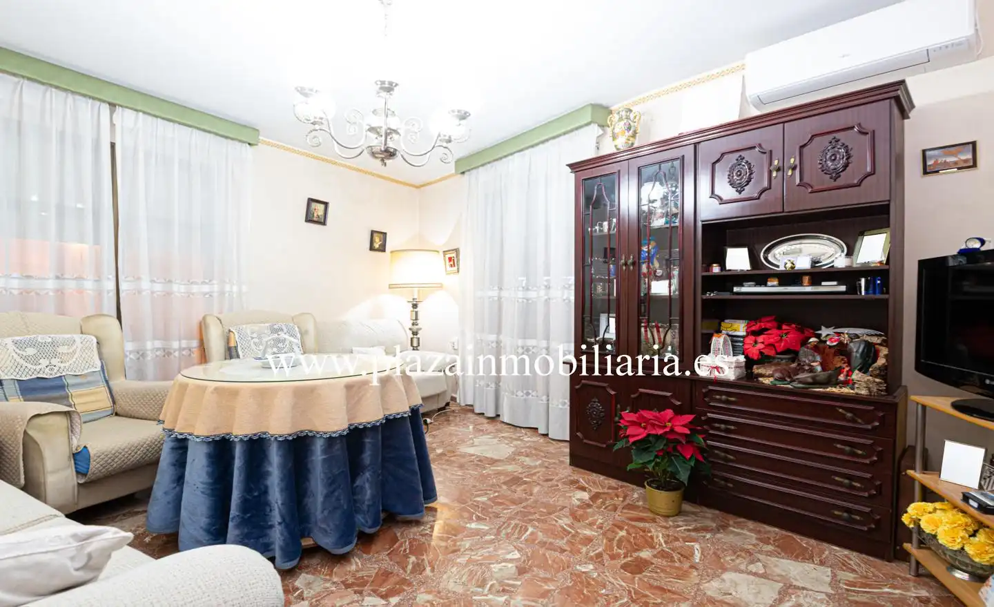 Habitación de Casa o chalet en venta en Lucena con Aire acondicionado, Terraza y Trastero