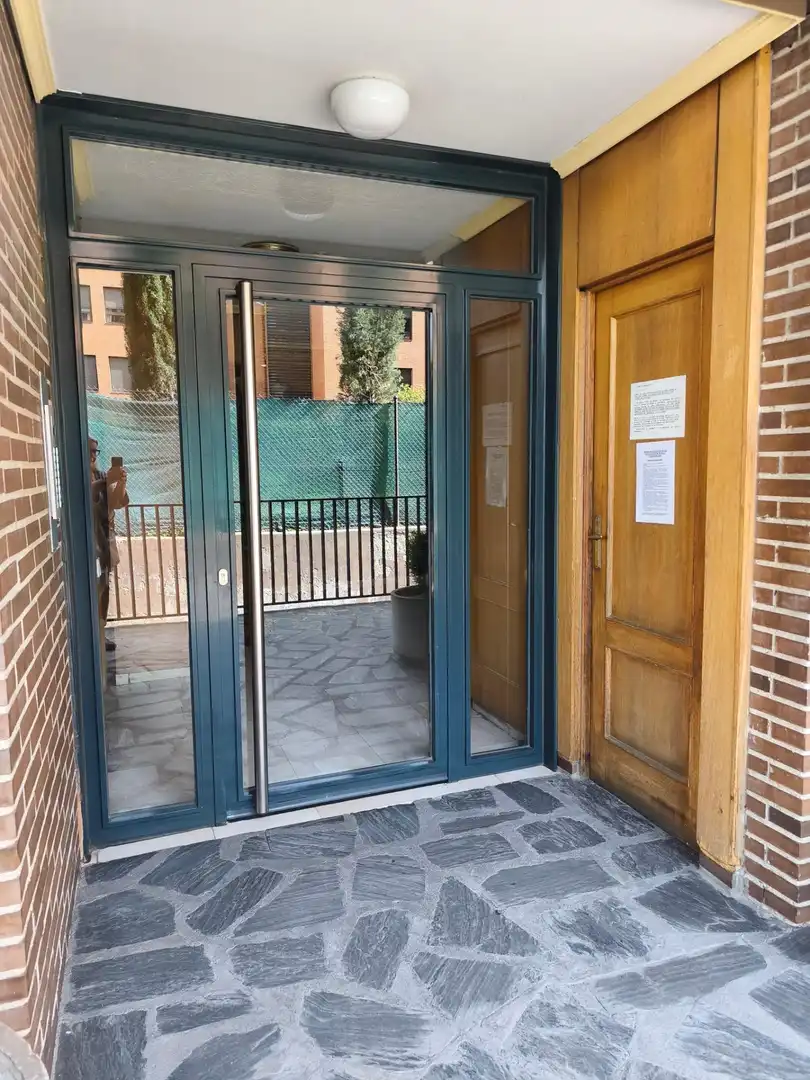 Estudi en venda en Madrid amb Calefacció, Jardí privat i Parquet