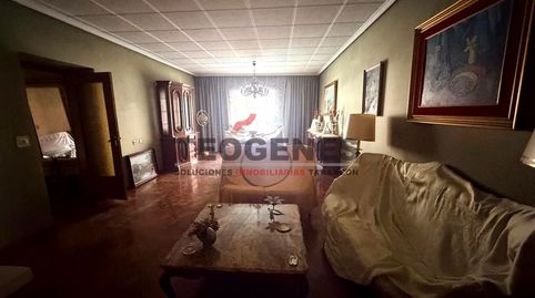 Edificio con locales comerciales en  Avda. principal de Tarancón, imagen 5