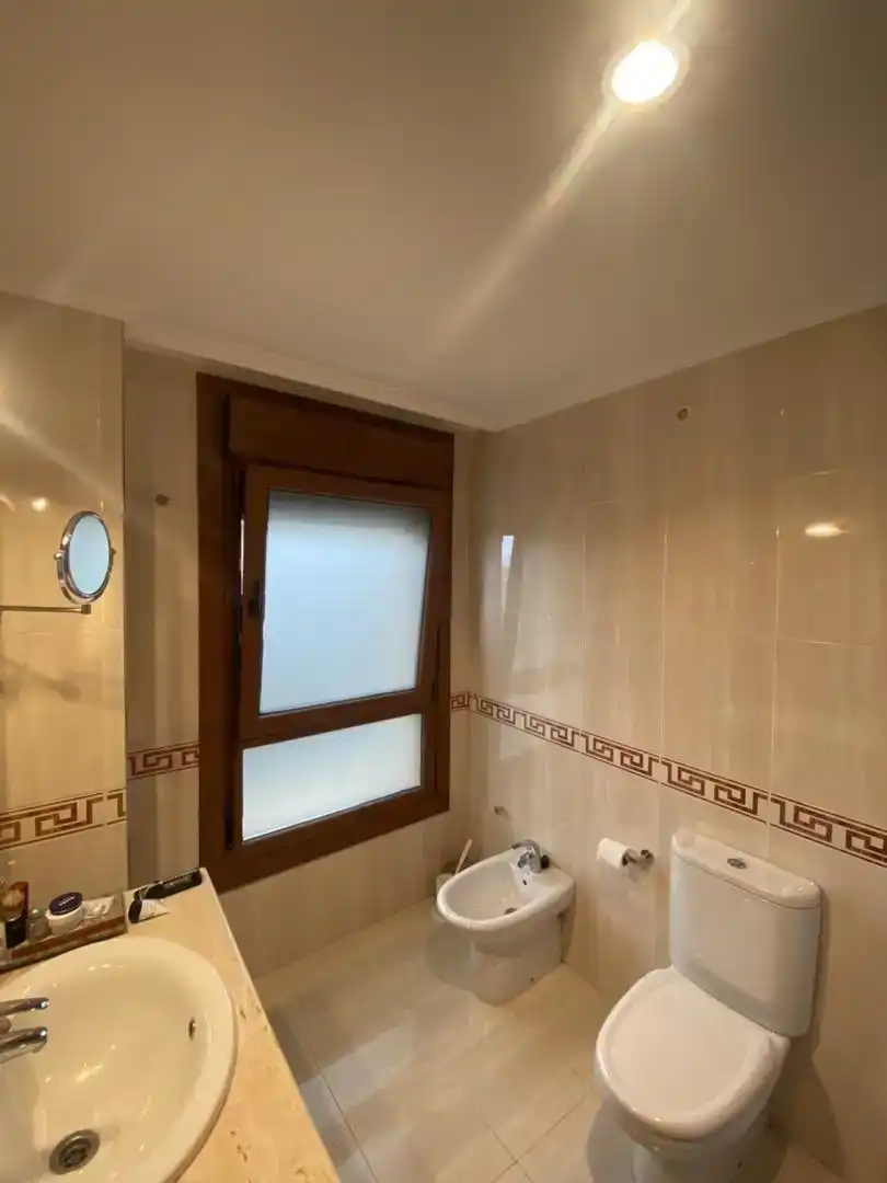 Bathroom of Flat for sale in Sanxenxo  with Balcony