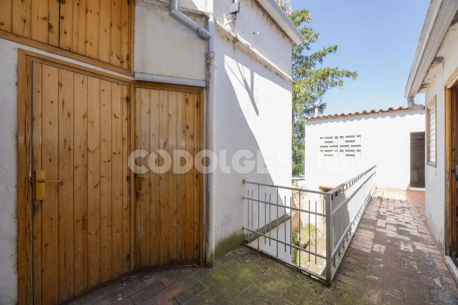 Vista exterior de Casa o xalet en venda en Torelló amb Balcó