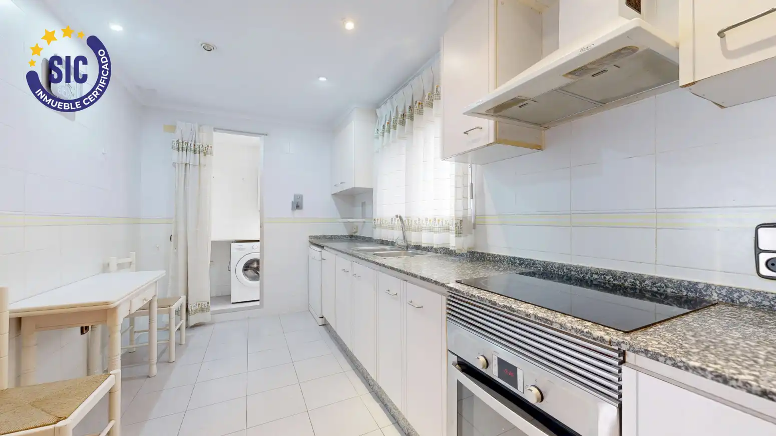 Kitchen of Flat for sale in Torrent  with Balcony