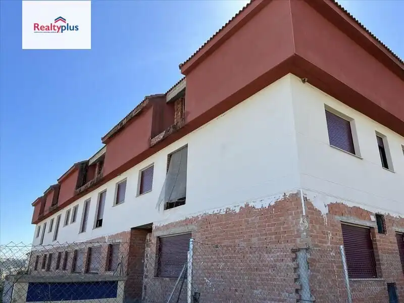 Vista exterior de Edifici en venda en Espirdo