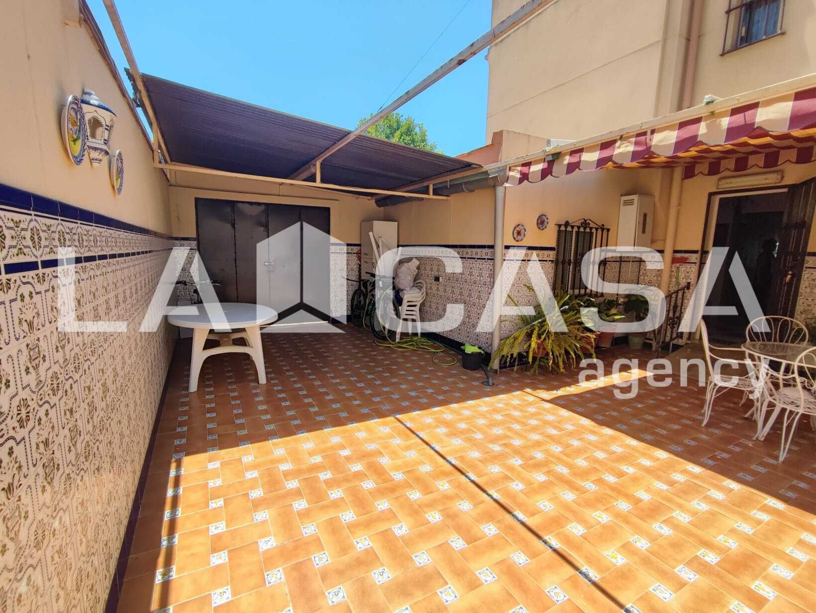 Terraza de Casa o chalet en venta en Dos Hermanas