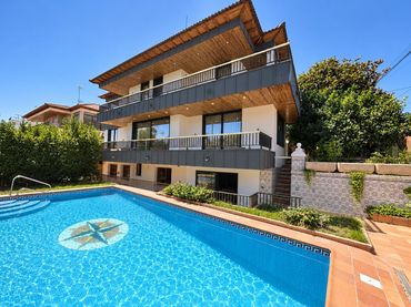 Casa con balcón en venta en Cunit Residencial