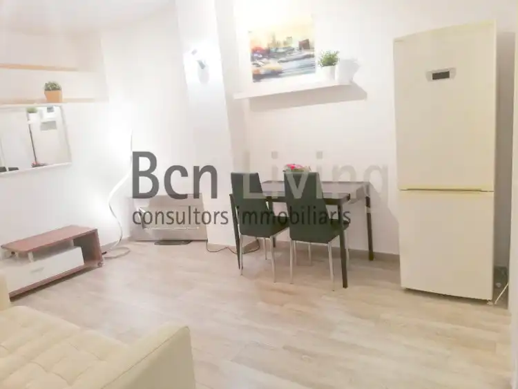 Flat for rent in Barcelona  with Furnished, Oven and Washing machine