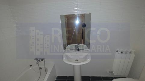Foto 5 de Apartament en venda a Calle Fuenmayor, Portillejo - Valdegastea,  Logroño