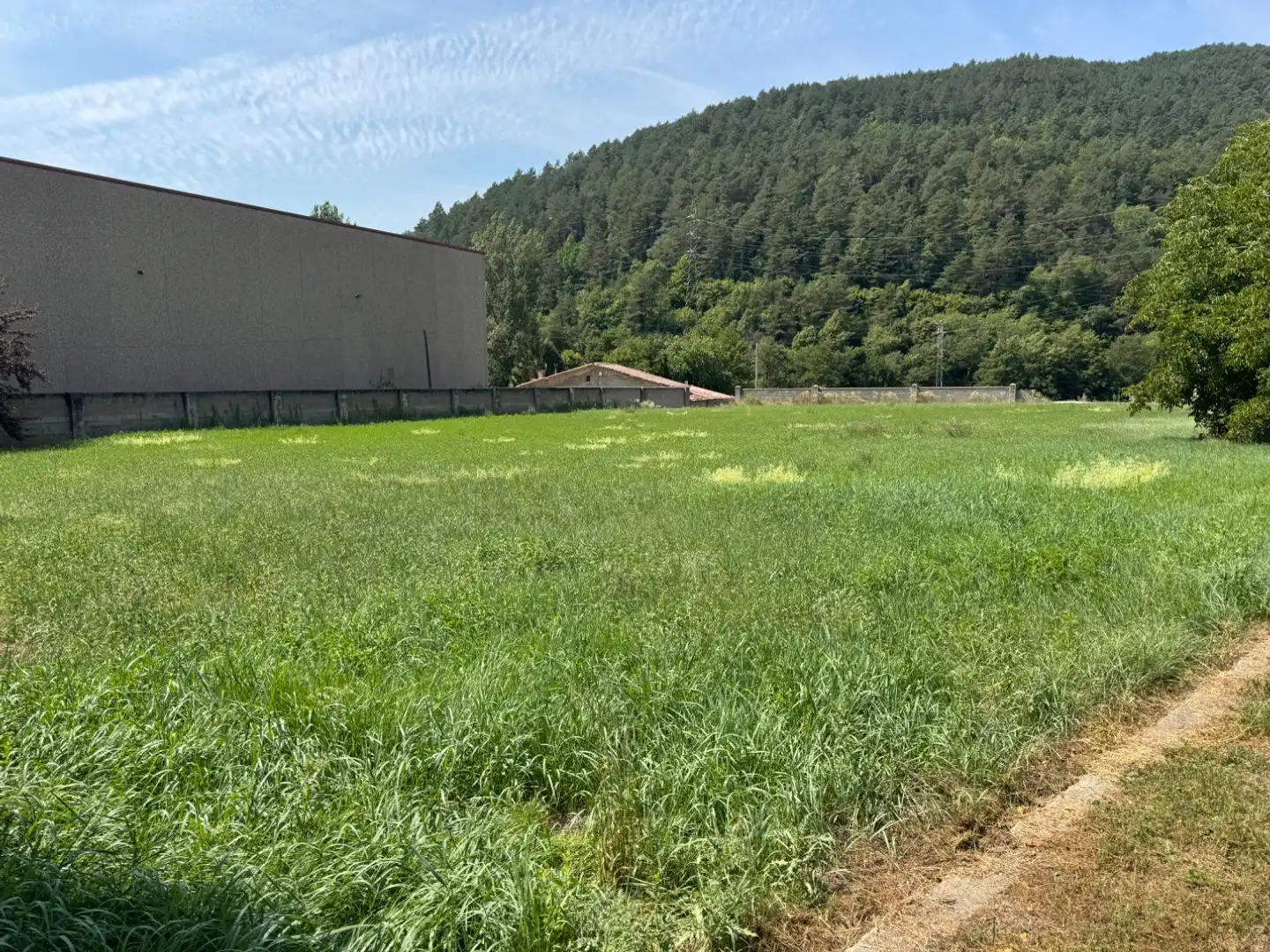 Terreno industrial en venta en Cami de la creu 7