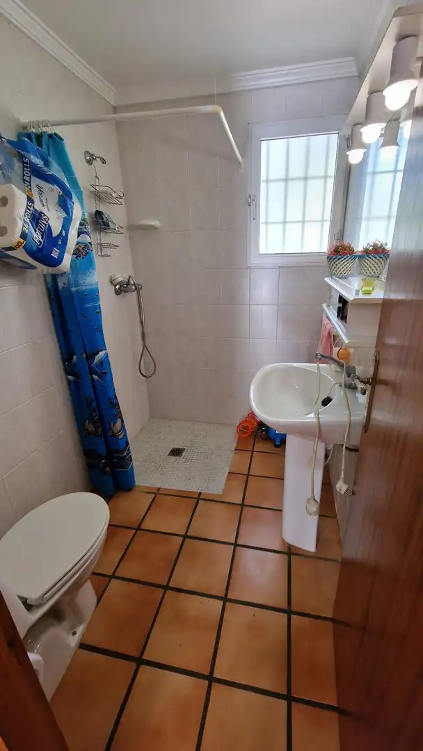 Bany de Casa o xalet en venda en Tàrbena amb Terrassa, Moblat i Forn