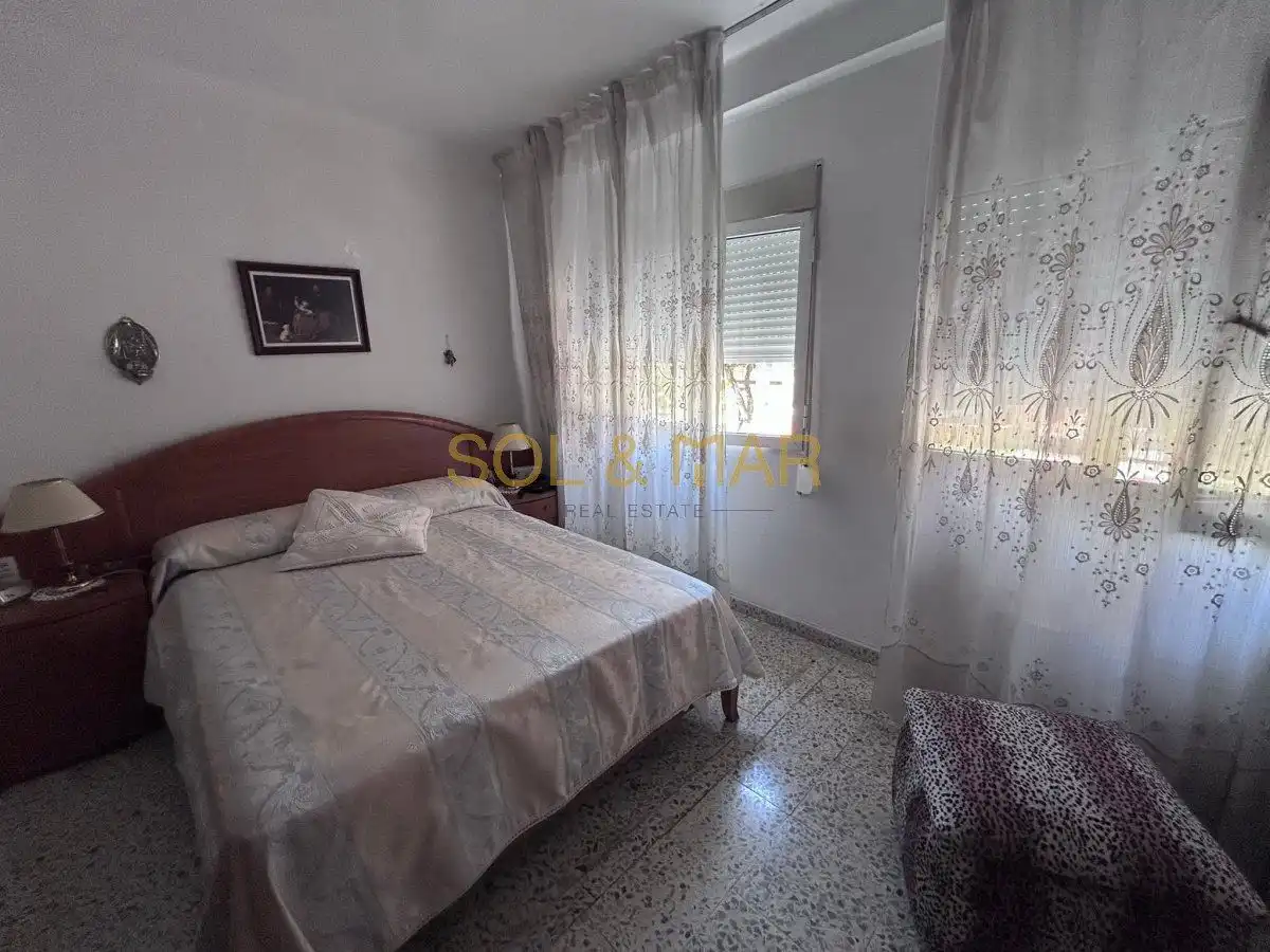 Habitación de Piso en venta en Torremolinos con Calefacción, Terraza y Amueblado