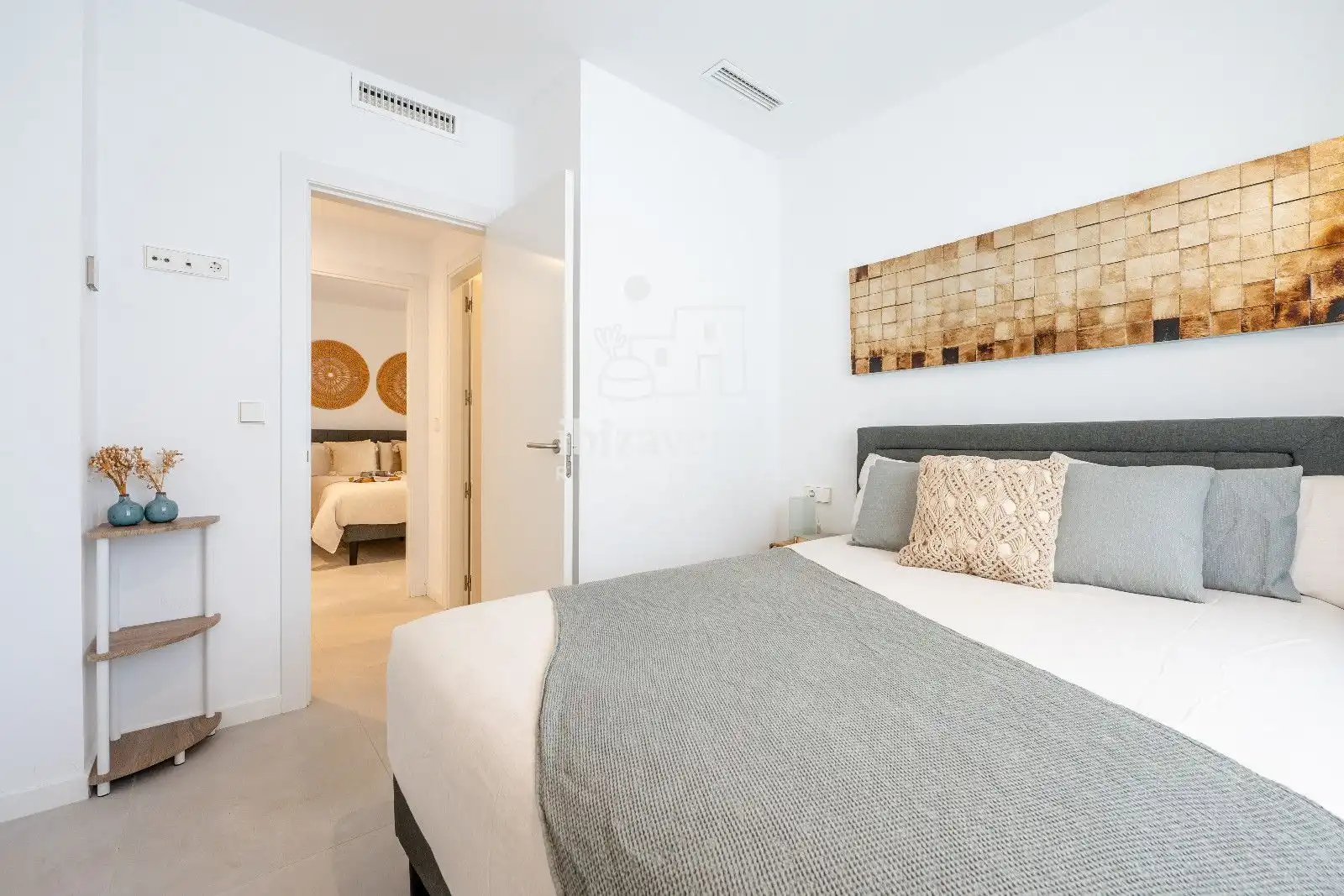 Bedroom of Flat for sale in Eivissa  with Air Conditioner, Heating and Terrace