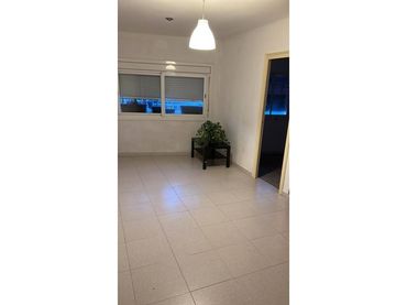 Piso con balcón en venta en Calle de la Hispanitat