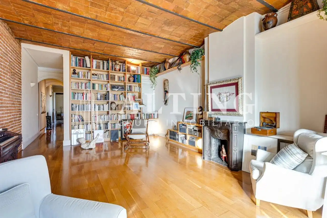 Appartamento con terrazza in vendita a Eixample, imagen 11