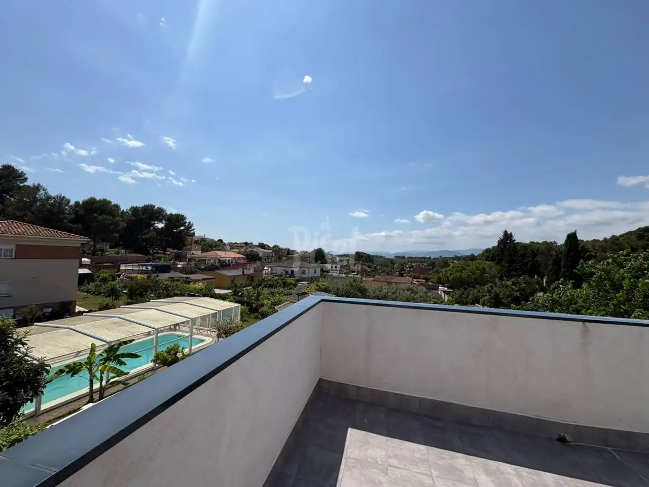 Vista exterior de Casa o chalet en venta en Els Pallaresos con Jardín privado y Piscina
