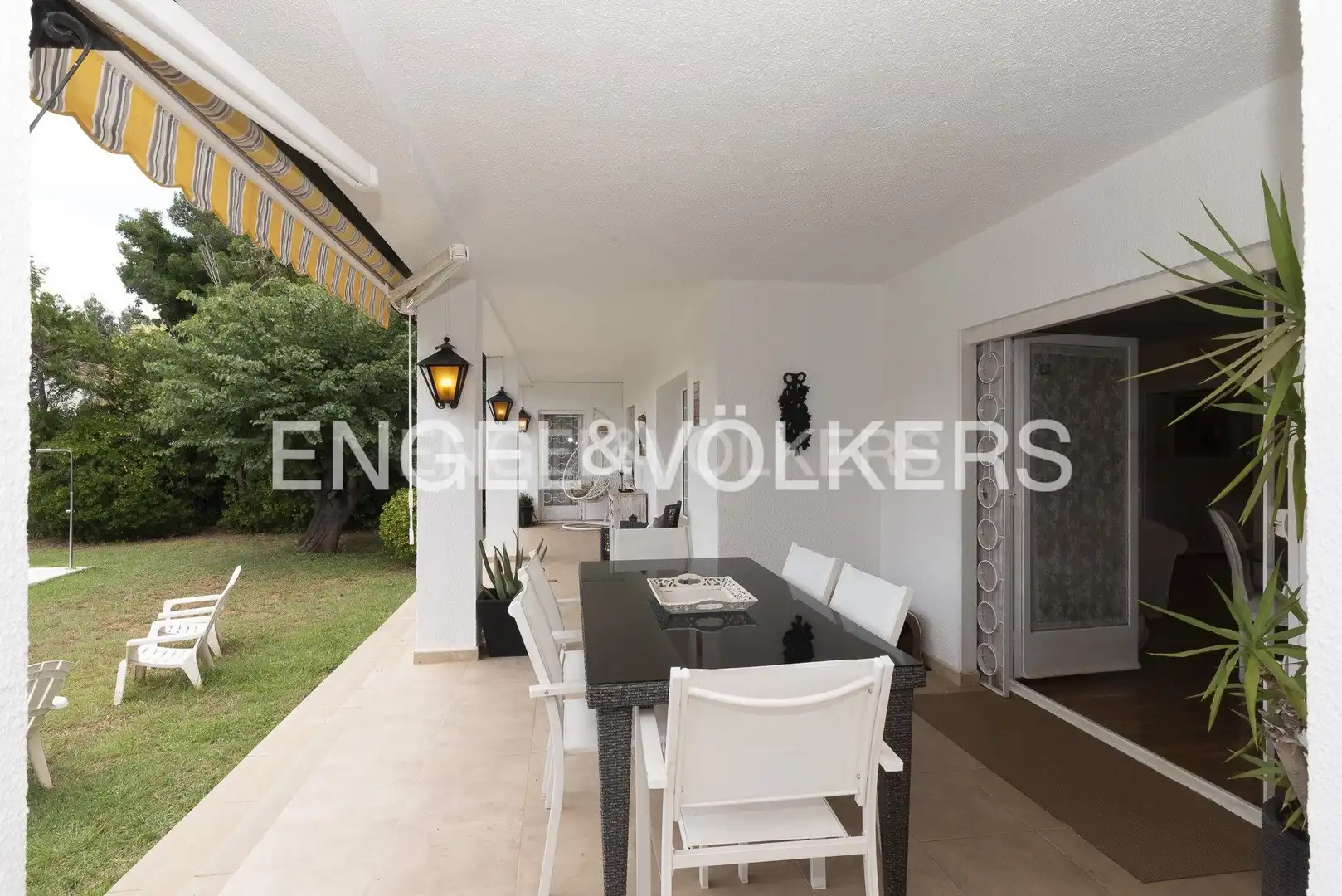 Terraza de Casa o chalet en venta en Sant Cugat del Vallès con Aire acondicionado, Calefacción y Jardín privado