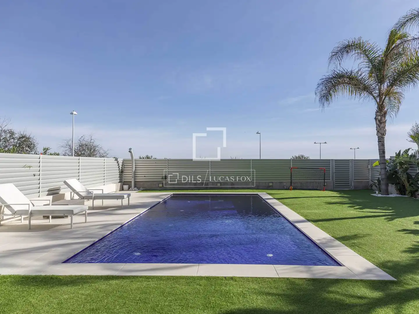 Piscina de Casa o chalet en venta en Sagunto / Sagunt con Aire acondicionado, Calefacción y Jardín privado