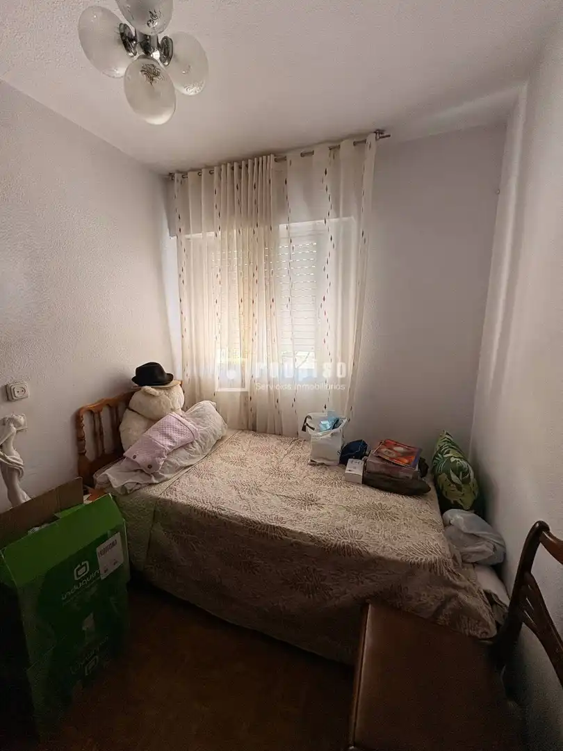 Bedroom of Flat for sale in Madrid  with Air Conditioner, Heating and Terrace