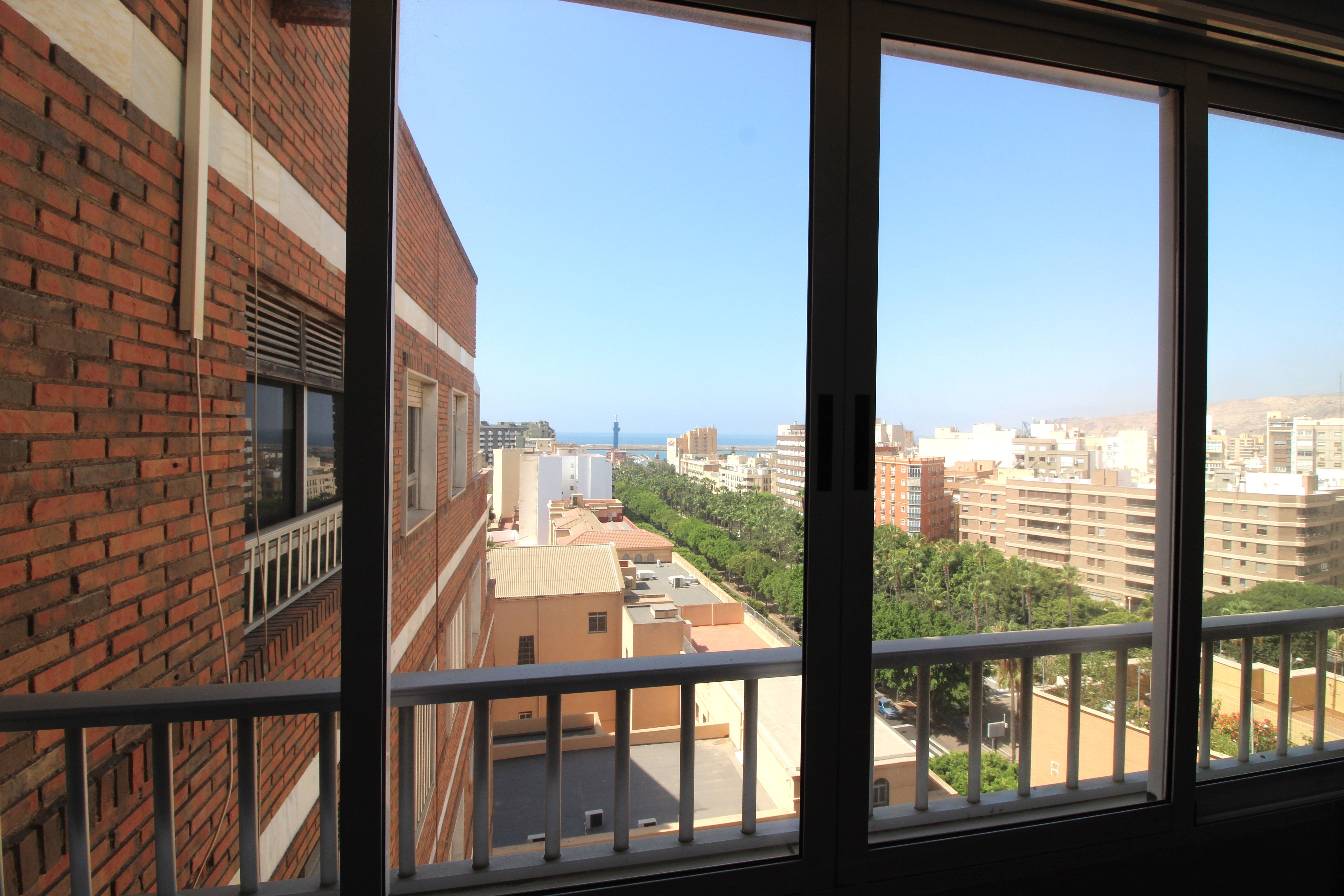 Flat for sale in Carrera de los Picos, Oliveros - Altamira