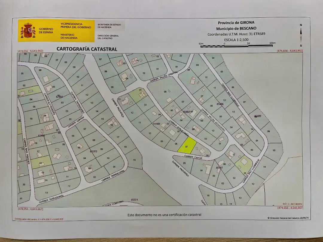 Residencial en venda en Bescanó