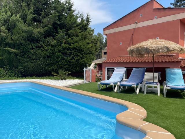 Casa-chalet en Venta en Riudecanyes