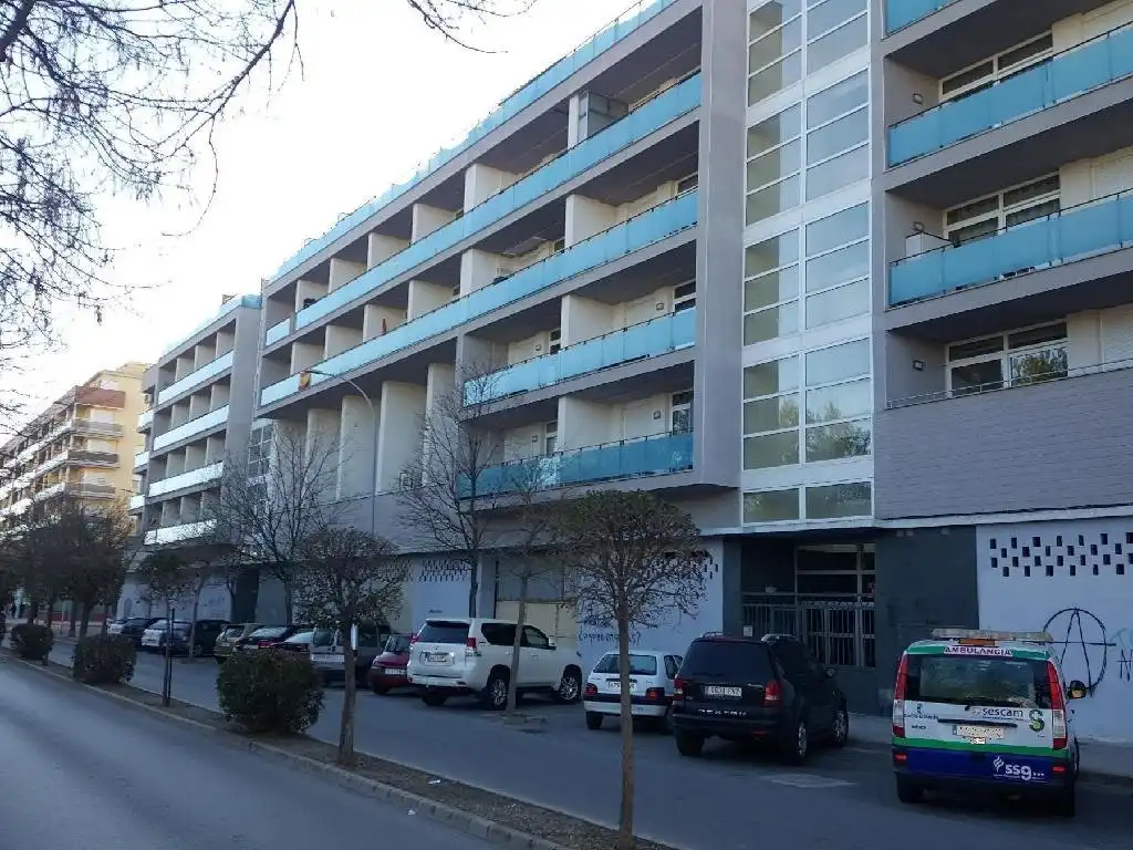 Außenansicht von Wohnung zur Miete in Almansa mit Klimaanlage, Heizung und Parkett